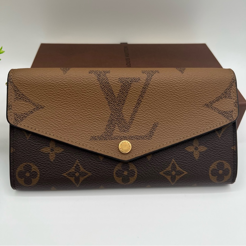 Louis Vuitton Monogram Reverse Long  Portefeuille Sarah wallet in box ❤️ - Picture 11 of 11